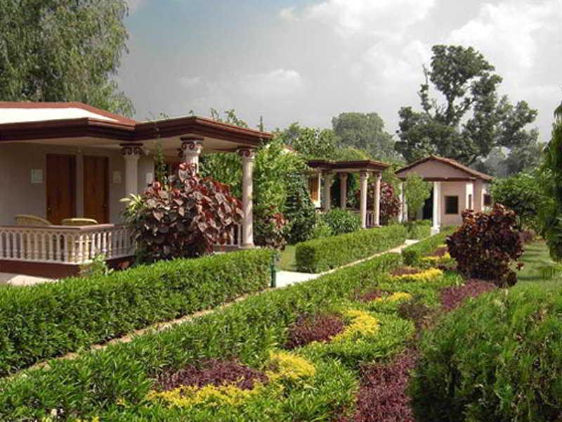 Tiger'S Den Resort Bandhavgarh National Park Экстерьер фото