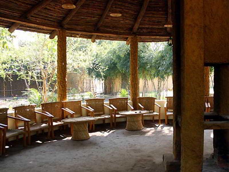 Tiger'S Den Resort Bandhavgarh National Park Экстерьер фото